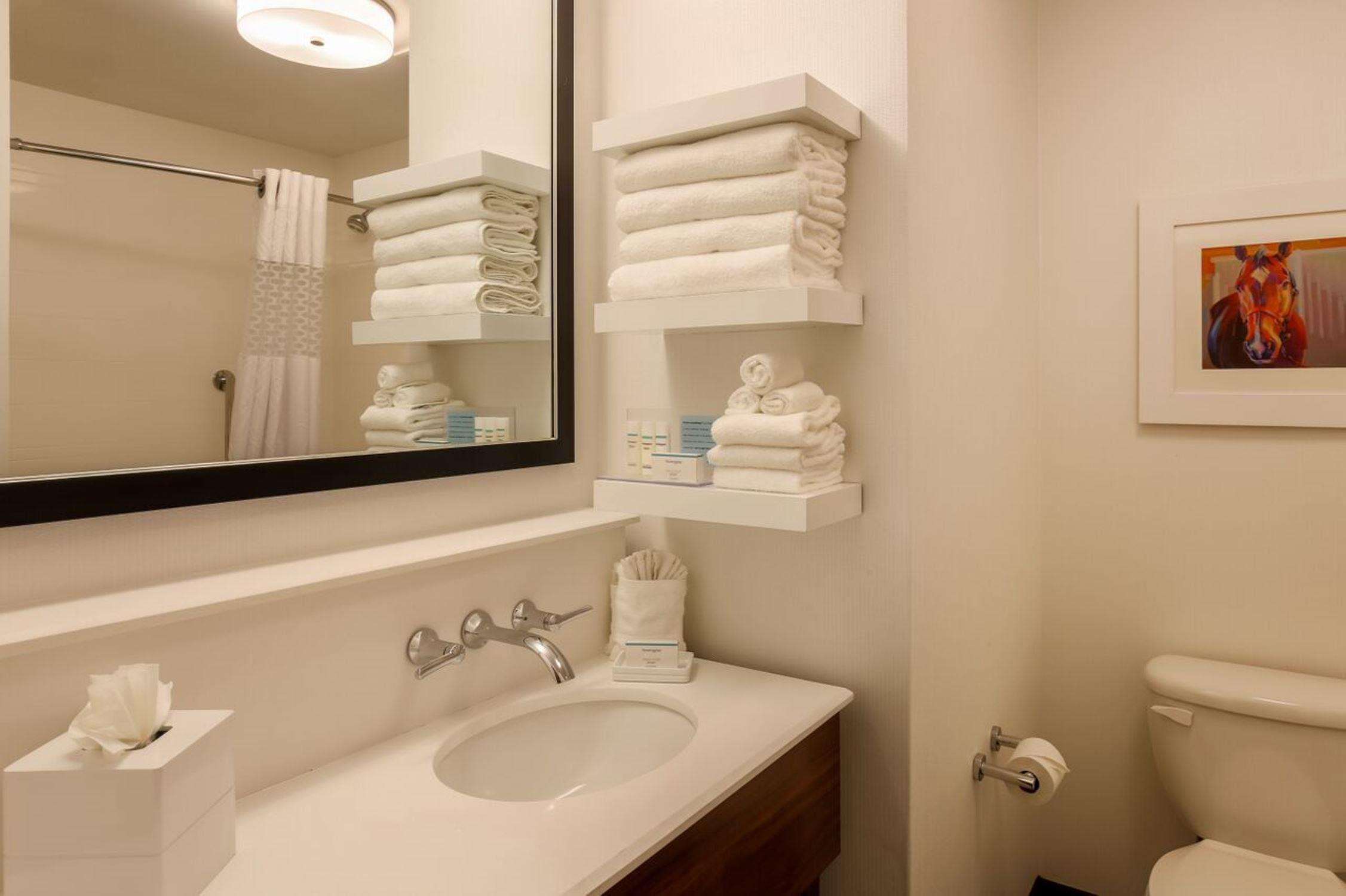 Hampton Inn Memphis-Southwind מראה חיצוני תמונה