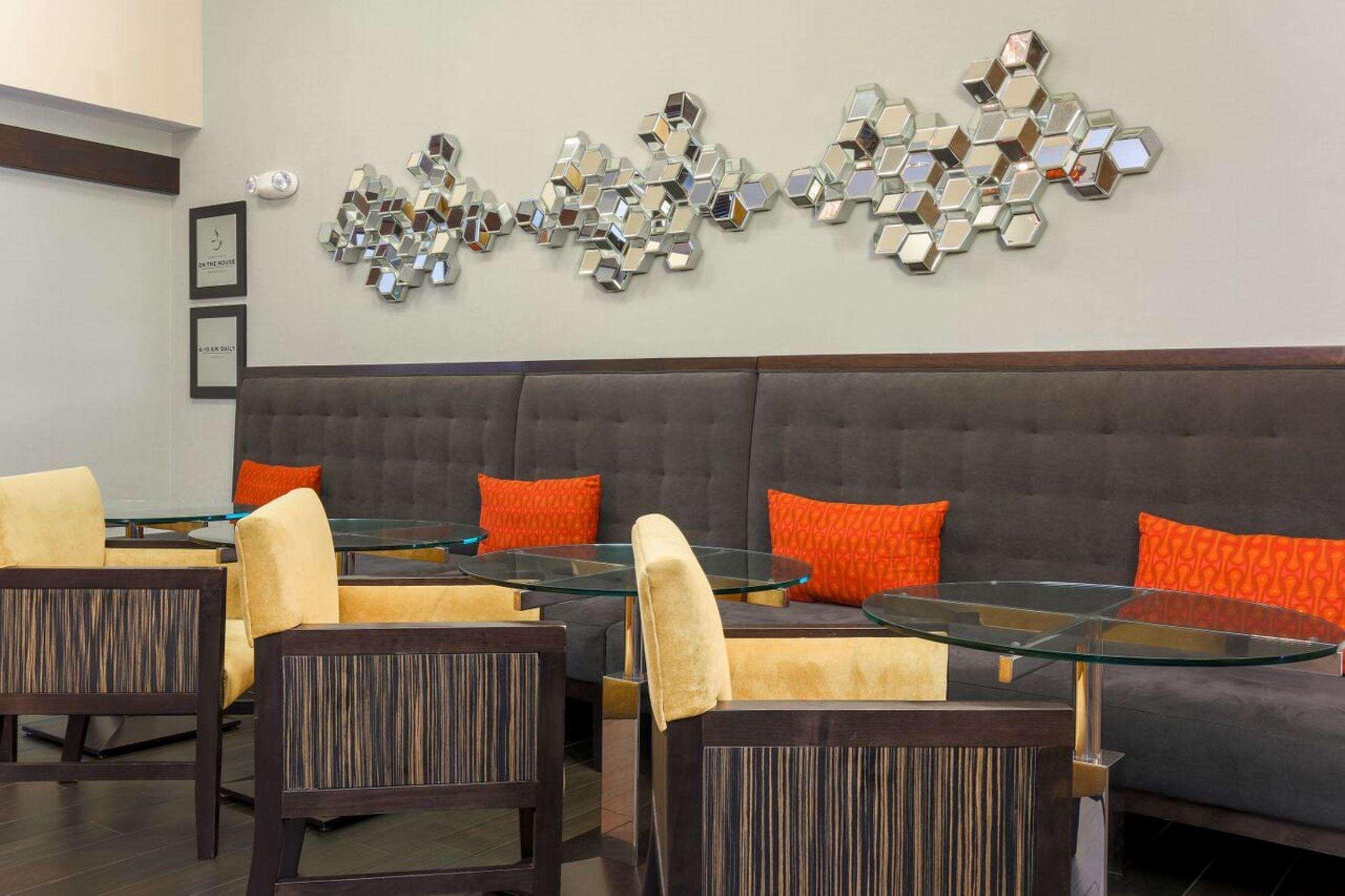 Hampton Inn Memphis-Southwind מראה חיצוני תמונה