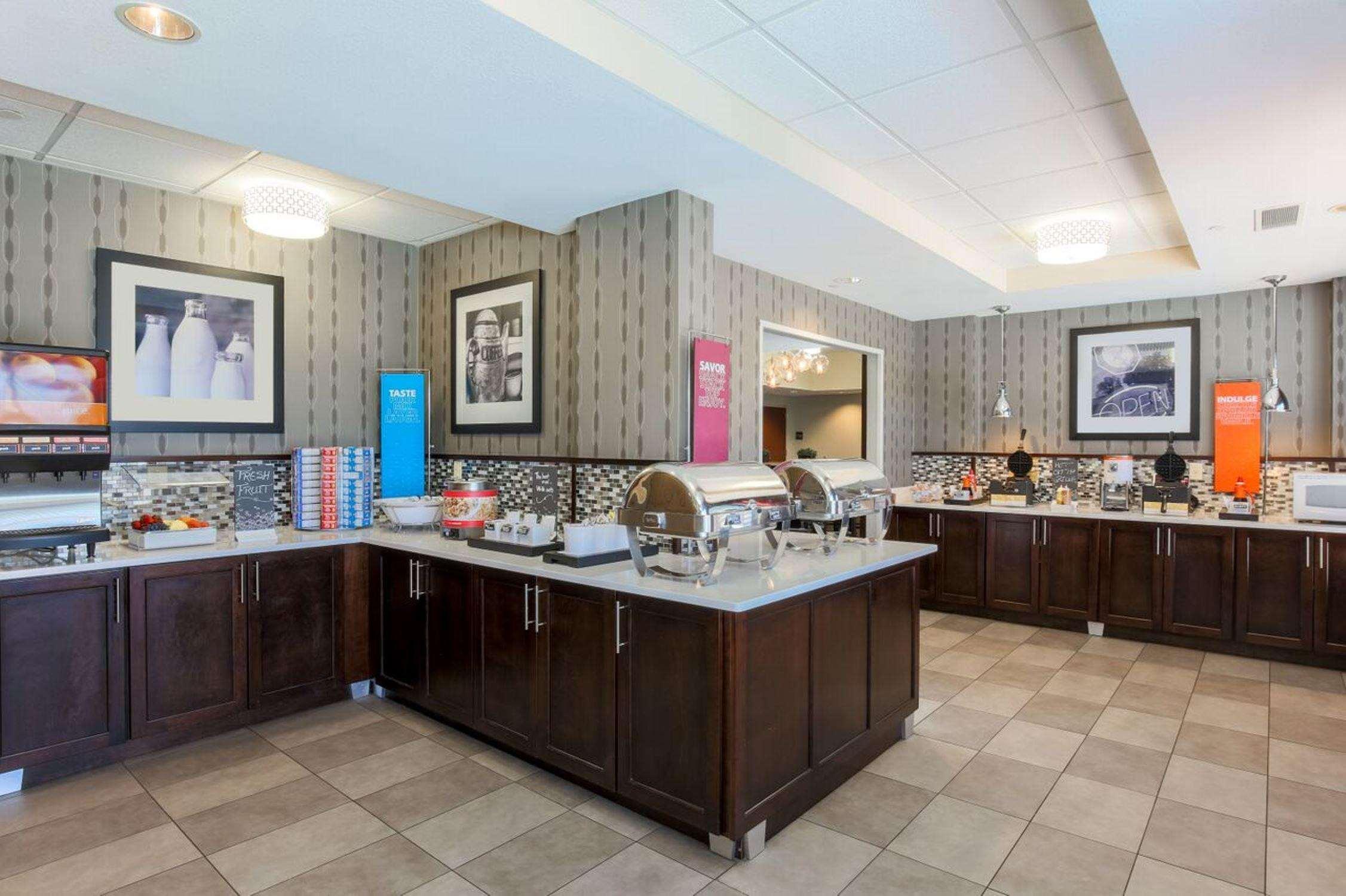 Hampton Inn Memphis-Southwind מראה חיצוני תמונה